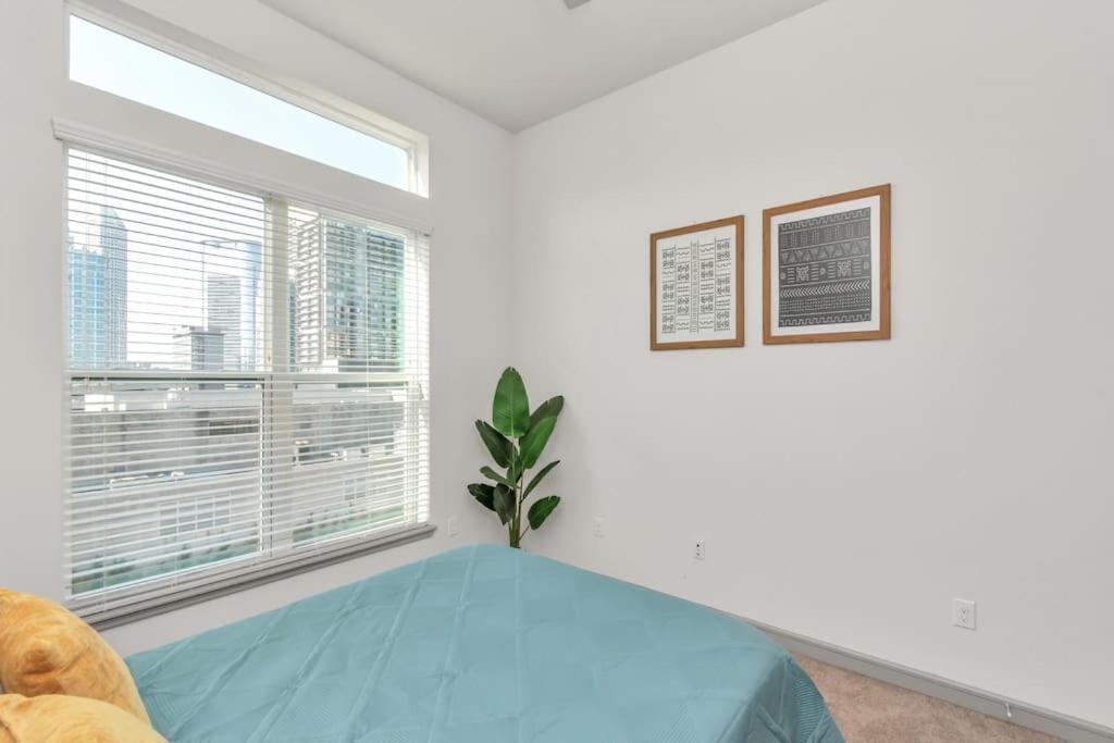 Апартаменты U4 Penthouse Downtown Хьюстон Экстерьер фото